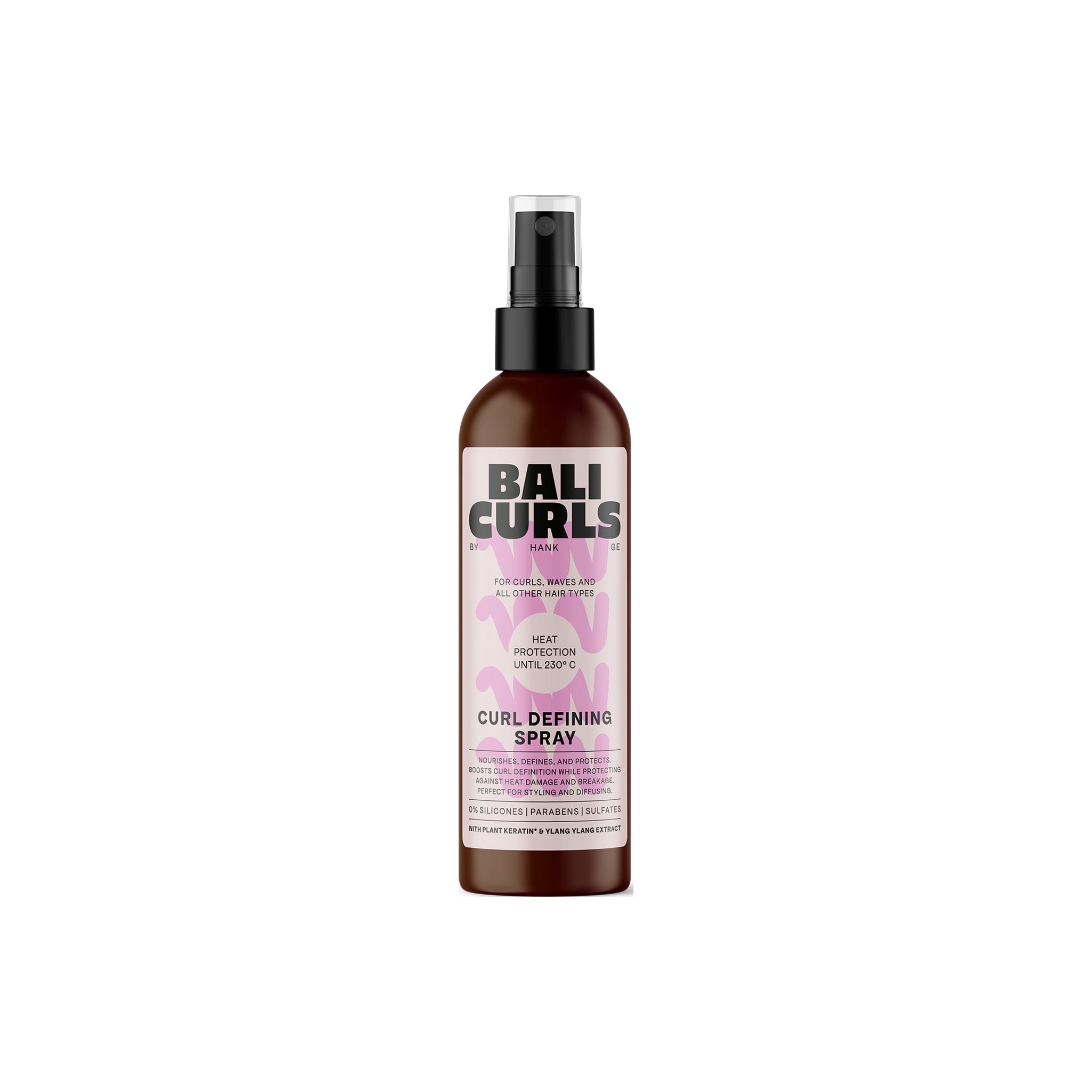 Bali Curls Curl Defining Spray 150ml i brun sprayflaske med sort pumpe og lyserød etiket med sort tekst og bølgemønster.