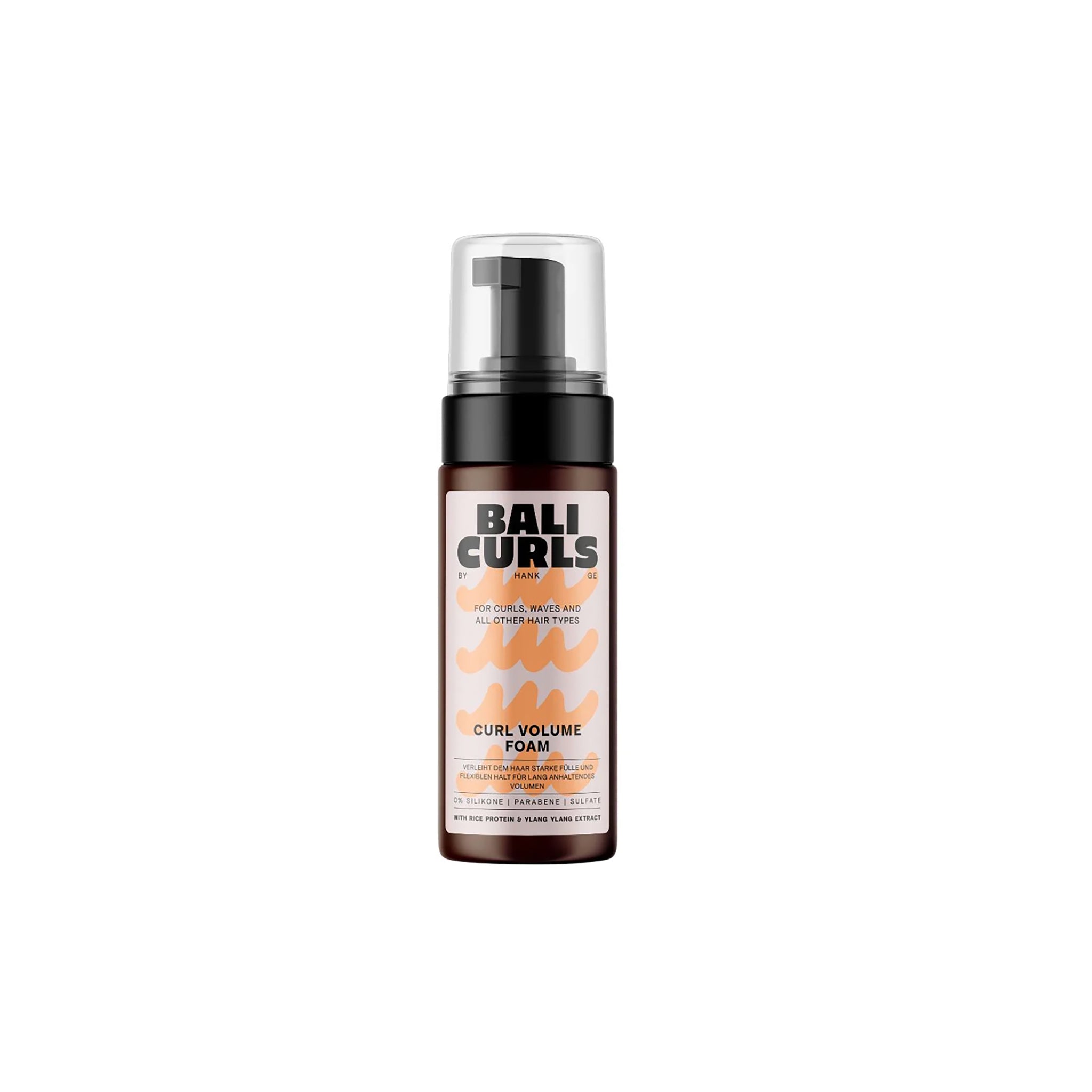 Bali Curls Curl Volume Mousse 150ml i brun skumflaske med sort pumpe og orange mønster på lys etiket.